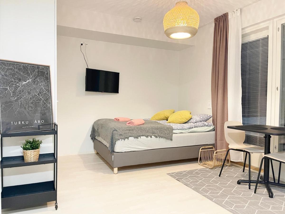 Haalia Homes Turku Paeaeskynpesae Esterno foto